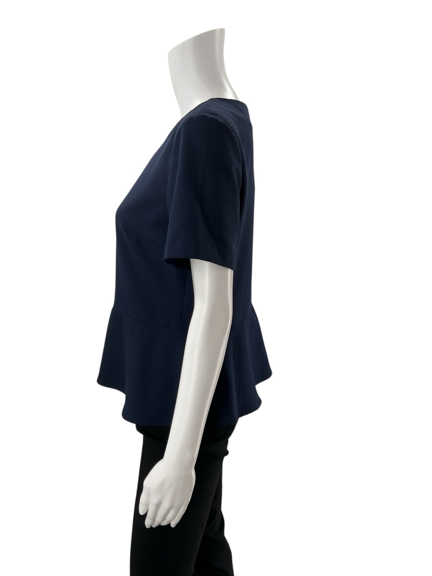 Banana Republic Navy Solid Pre-Owned Ladies Top - Size Petite Small - Margaret’s Fine Consignment