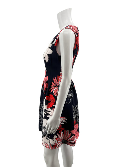 Vince Camuto Black/Red/White Dress Black/Red/White Floral Pre-Owned Ladies Dress - Size 4 - Size 4