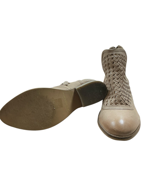 Rebels Tan Woven Laser Cut Ankle Booties Pointed Toe Size 8