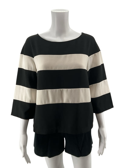 Ann Taylor Size M black/white colorblock Pre-Owned Casual Top - Downstairs