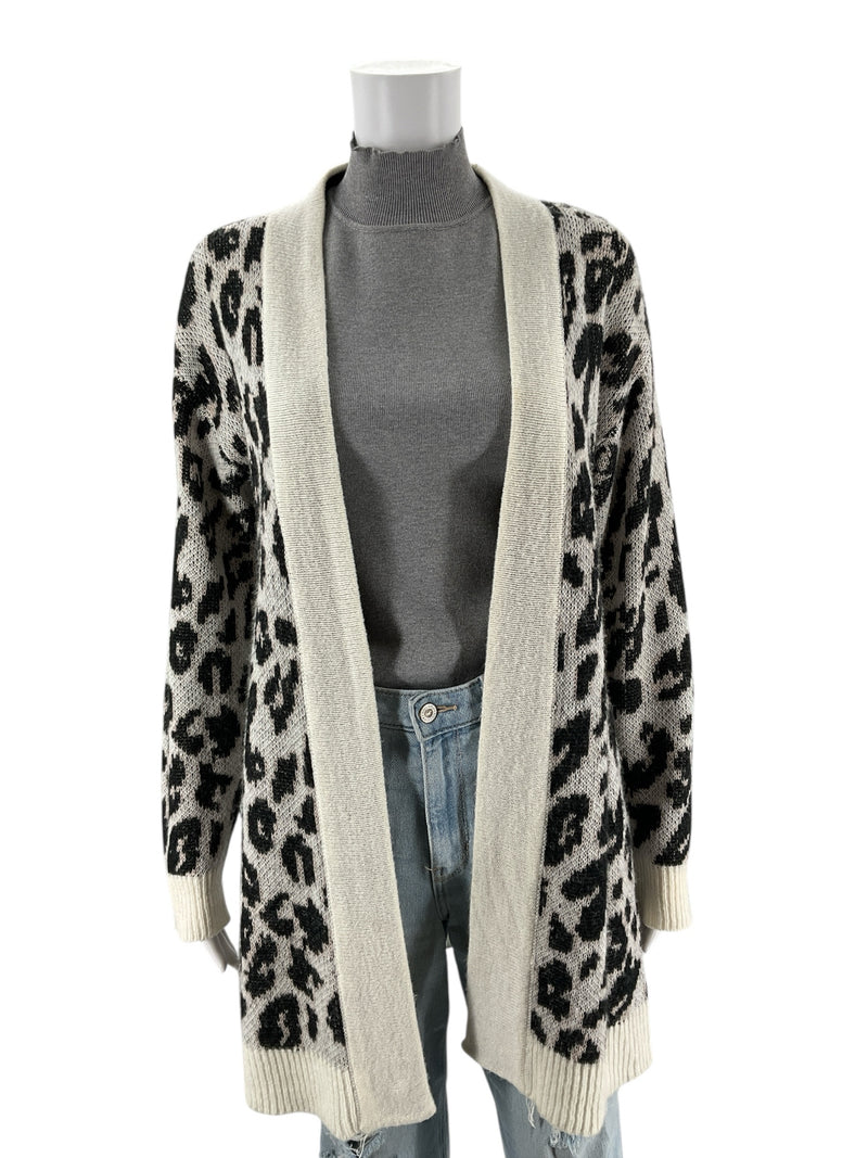 BB Dakota Cream/Black/Pink Animal Pre-Owned Ladies Shrug - Size XS