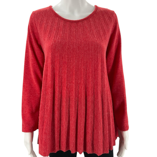 Belle France pinkish red pleated top with long sleeves, size small. Women’s consignment tunic in excellent condition, front view.