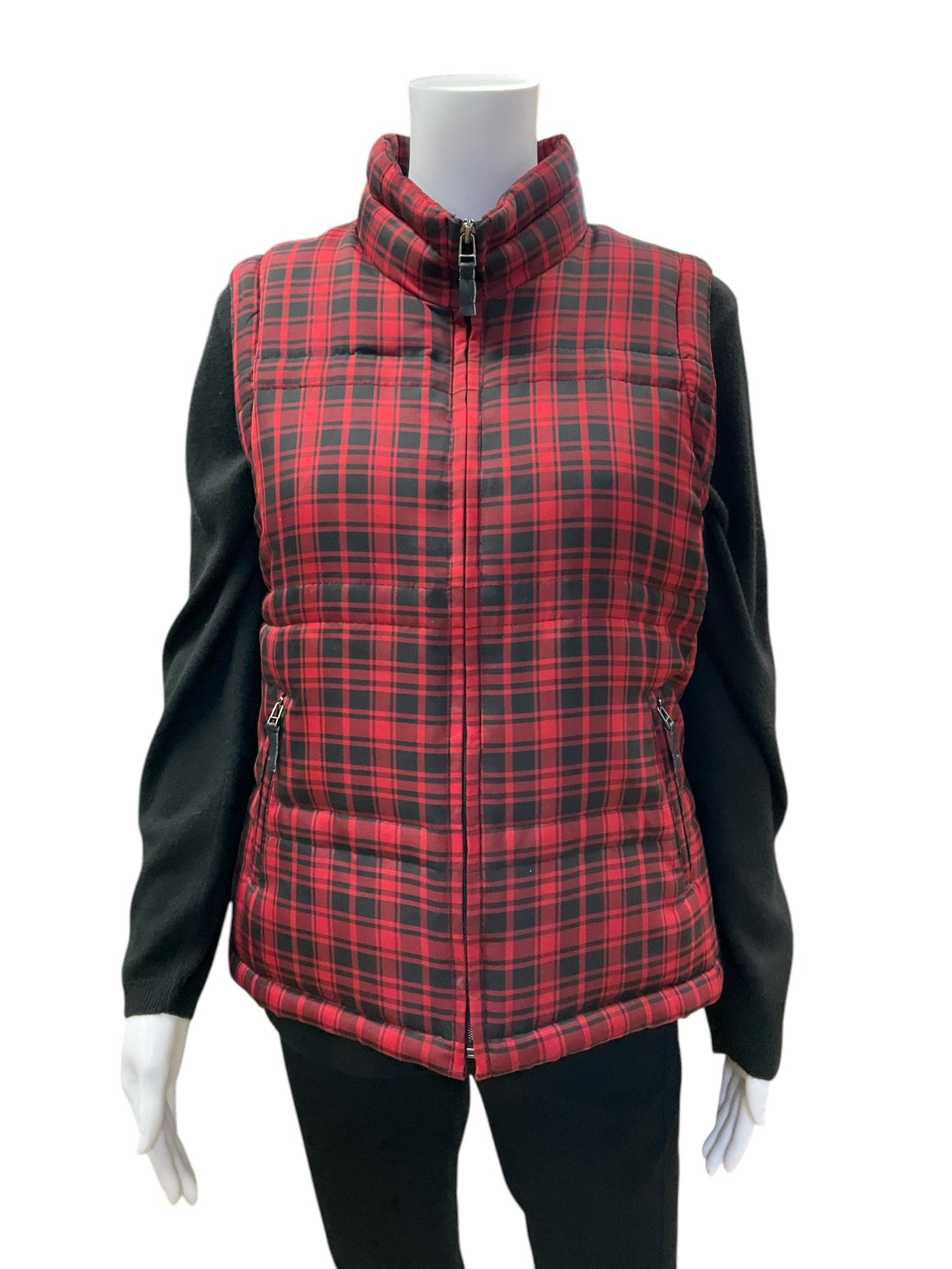 Charter Club Size M red/black Plaid Pre-Owned Vest