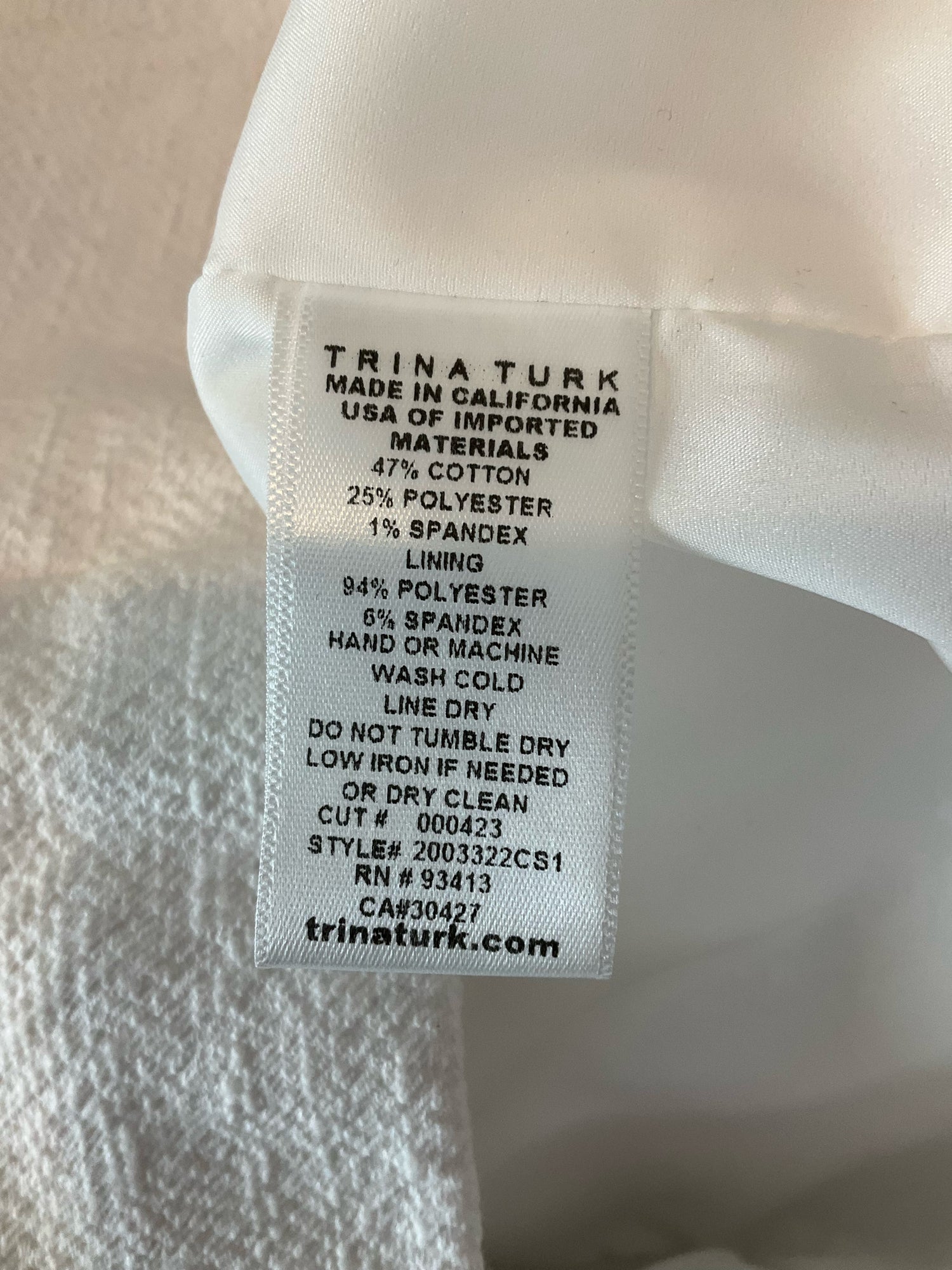 Trina Turk Aja Boucle Sleeveless Shift Dress White Size 8