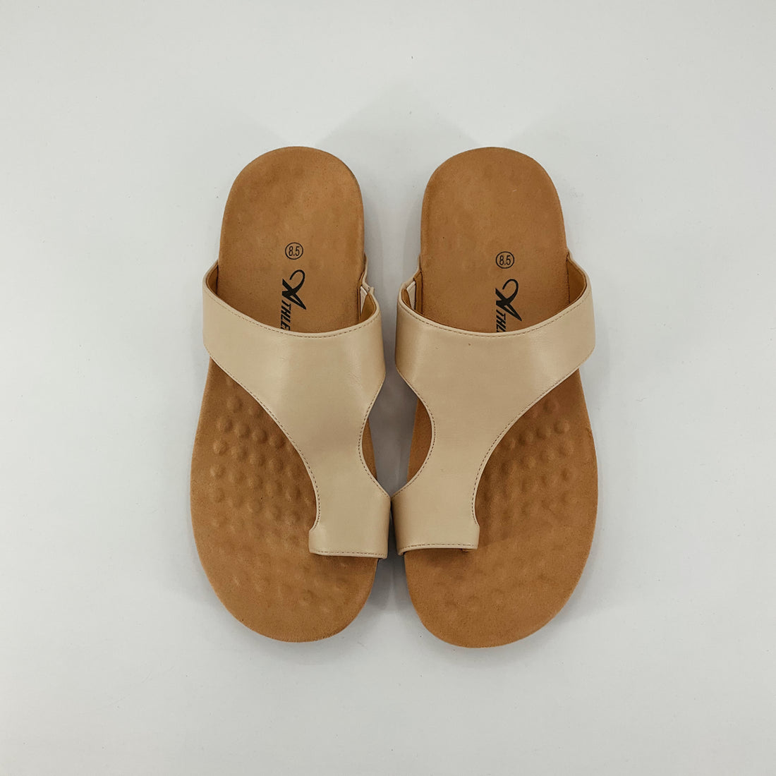 Athlefit Criss Cross Toe Loop Slide Sandals Cream Beige Womens Size 8.5 NWT