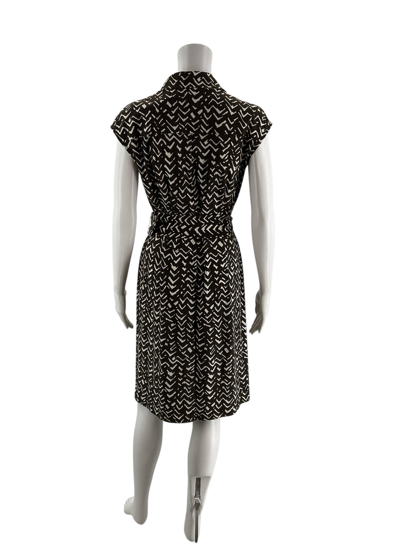 Chaps Brown/Tan Print Pre-Owned Ladies Dress - Size Medium