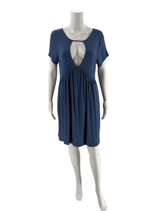 Derek Heart Blue Solid Pre-Owned Ladies New With Tags Dress - Size Large displayed on mannequin with short sleeves and empire waist.