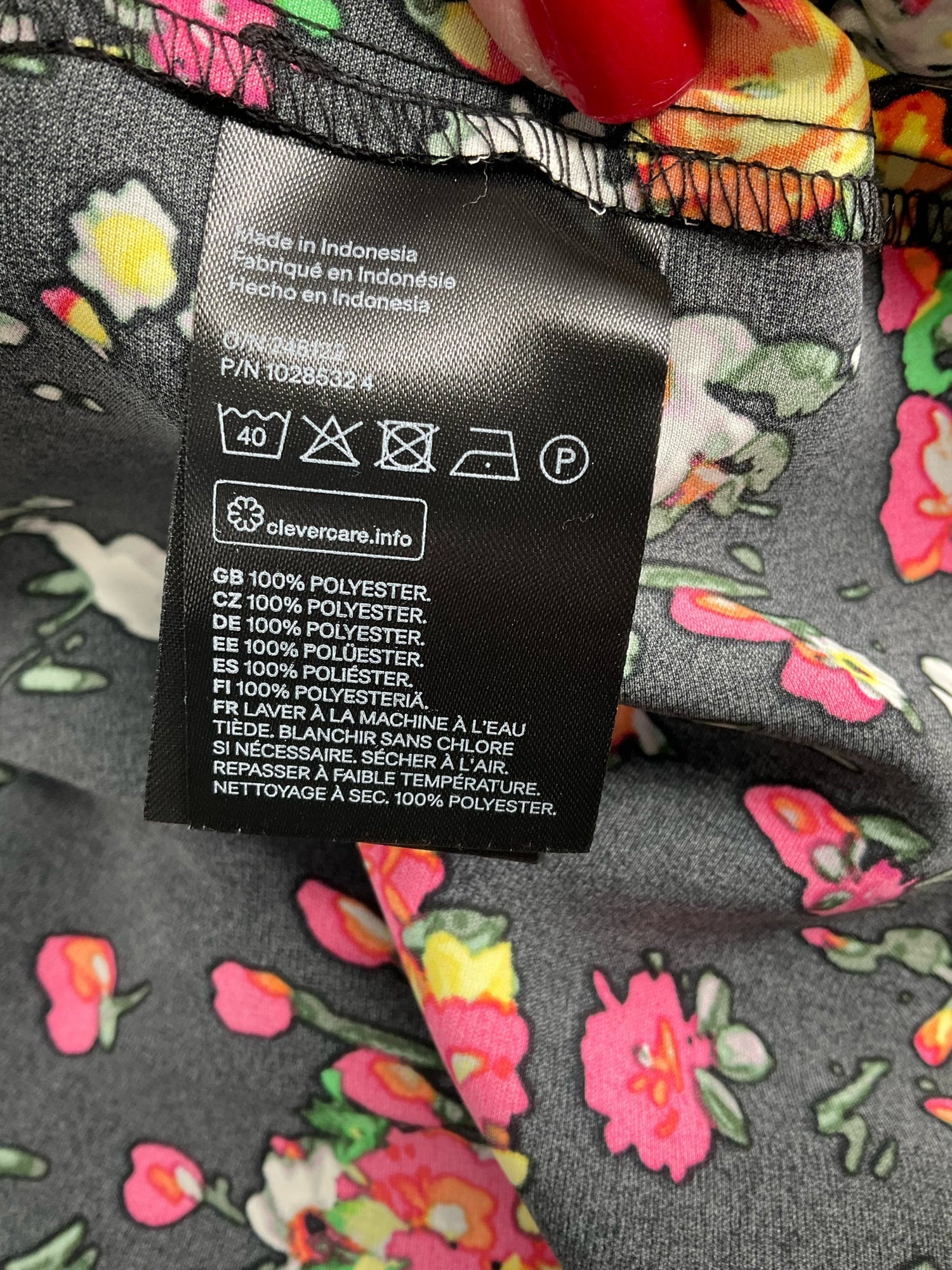 H&amp;M -  Black/multi Floral Pre-Owned Ladies Casual Top - Size XS