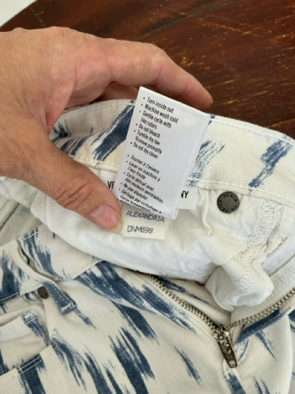 PAIGE Verdugo Ultra Skinny Ankle Jeans Alexandria Ikat Print Size 28 / 6 - ONLINE ONLY