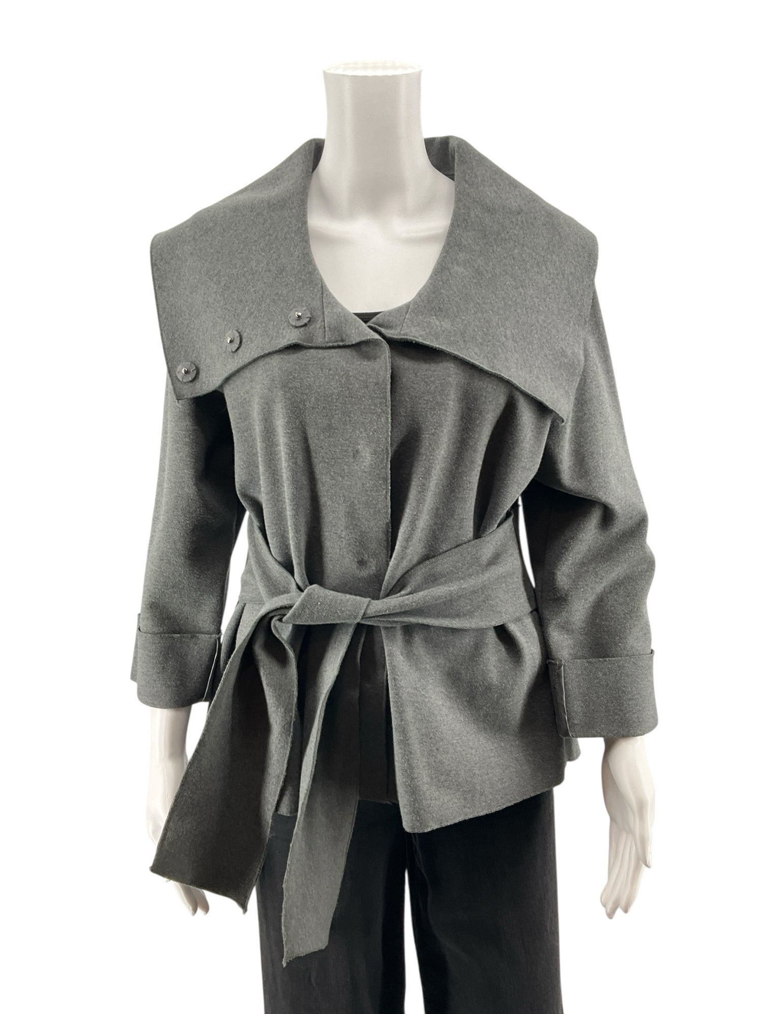 LUII Gray Solid Pre-Owned Ladies Jacket - Size Large