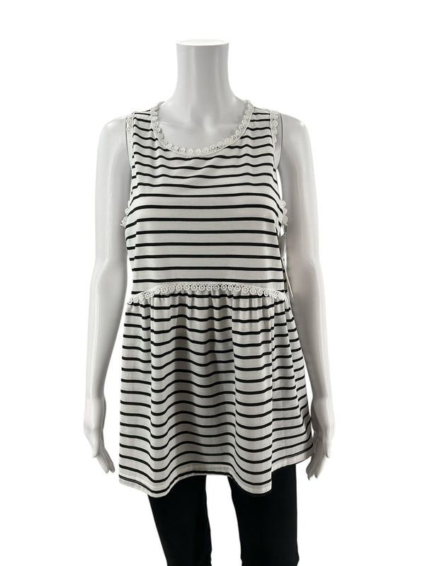 Swanky Shoppe Black/White Stripe Pre-Owned Ladies New with Tags Top - Size Medium