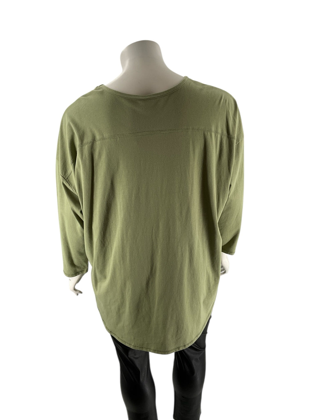 New Directions Olive Green Graphic Pre-Owned Ladies Top - Size 4X - Margaret’s Fine Consignment