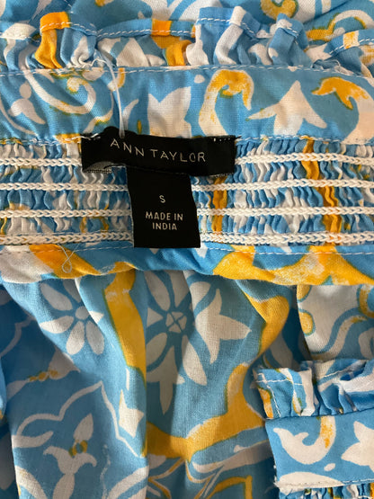 Ann Taylor blue/white/orange Short Sleeve Mosaic Tile Print Smocked Peasant Top Size Small - Size S