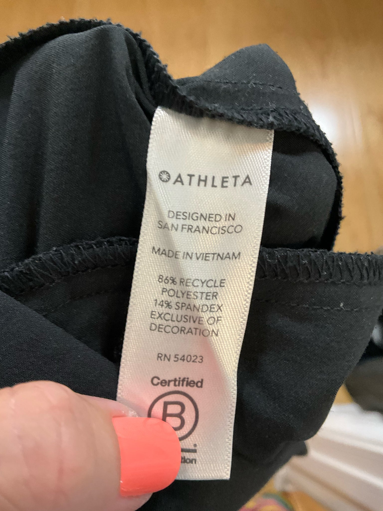 Athleta Tribeca 7" Bermuda Shorts Black Size 16 Recycled Stretch