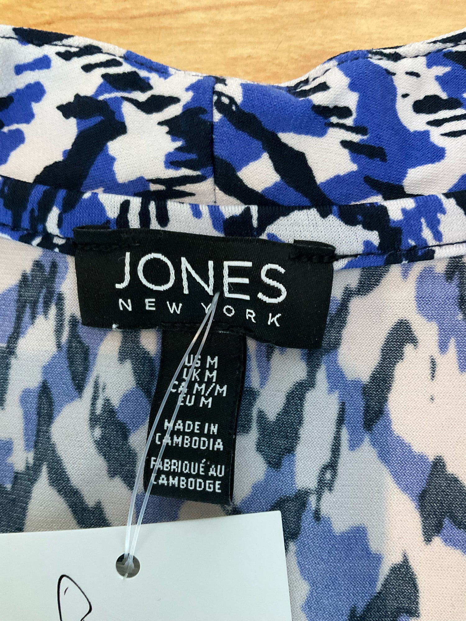 Jones New York Abstract Animal Print Sleeveless Blouse Top Gold Bar Medium