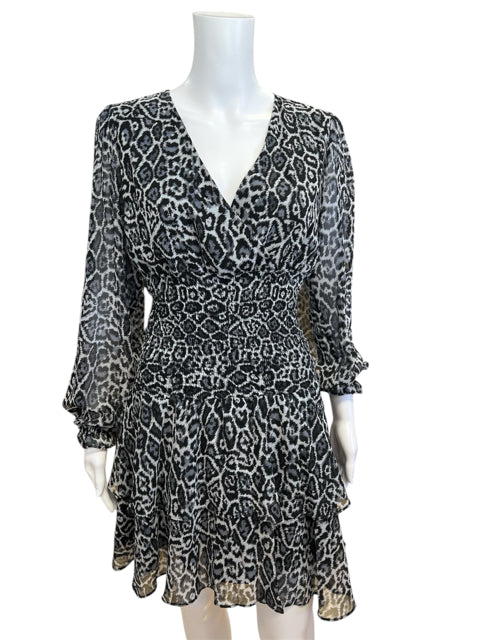 Venus Size 2 Gray/Black Animal Print Pre-Owned Ladies Dress