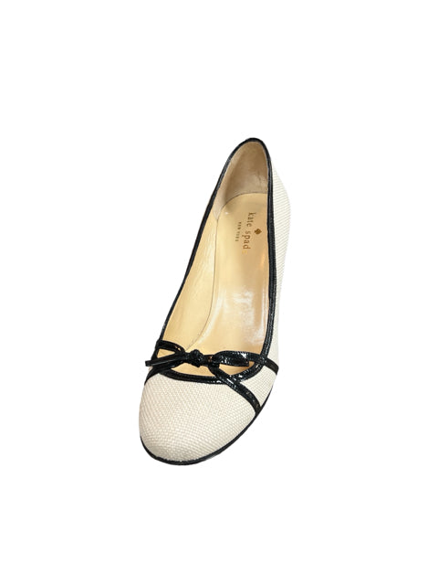 Kate Spade Shoe Size 7 off white/black bow Heel