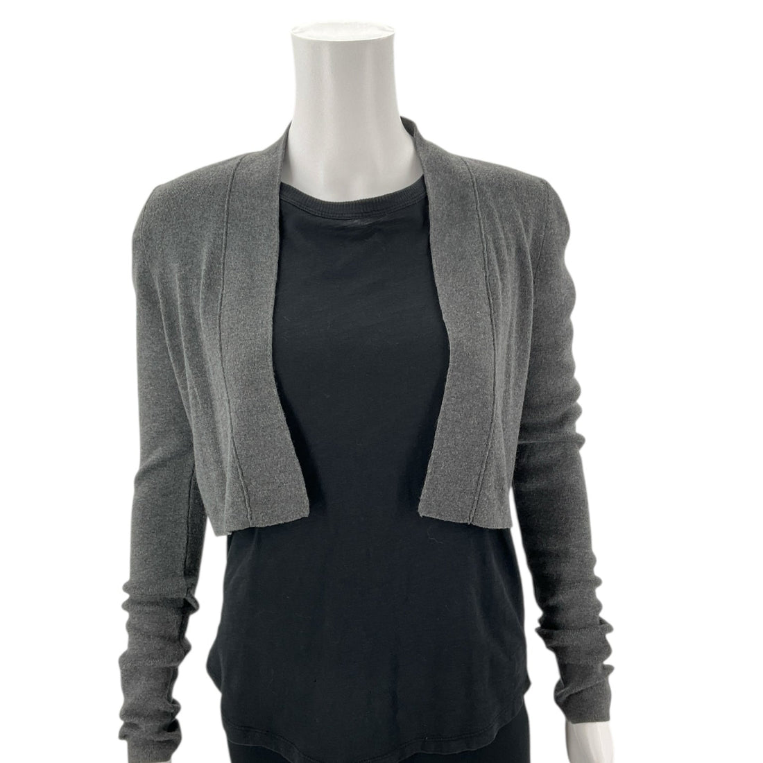 Ann Taylor Charcoal Solid Pre-Owned Ladies Top - Size Small - Margaret’s Fine Consignment