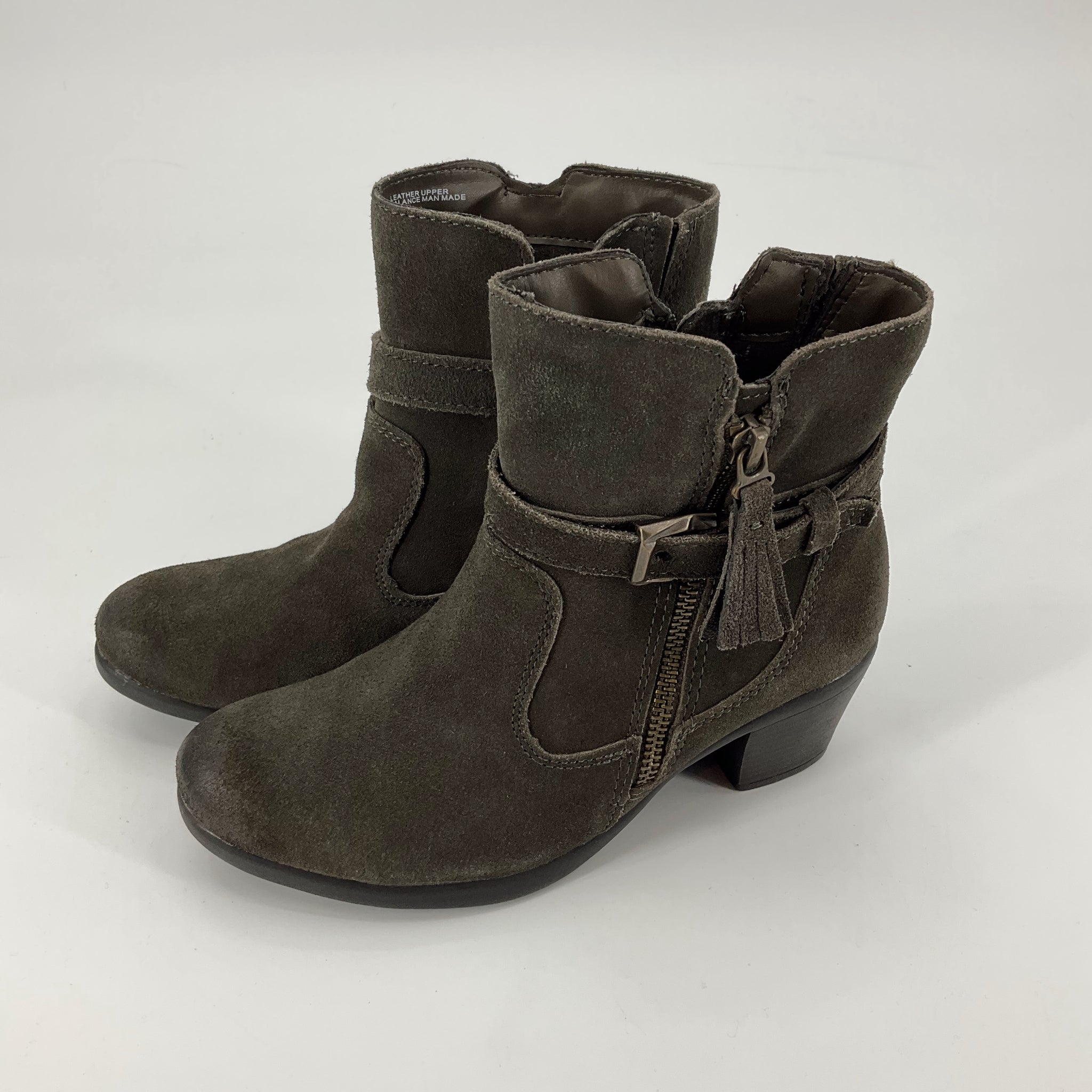 Earth Origins Olive Booties Size 5.5