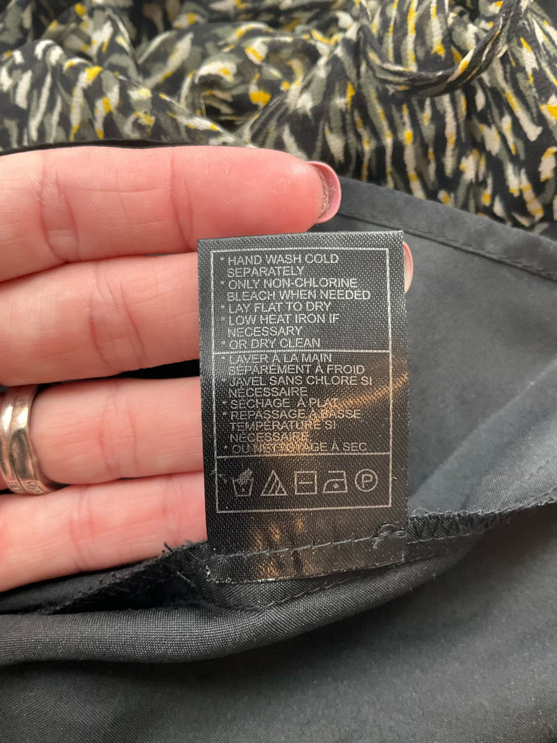 Steve Madden Black/Yellow Print Pre-Owned Ladies Dress - Size 4