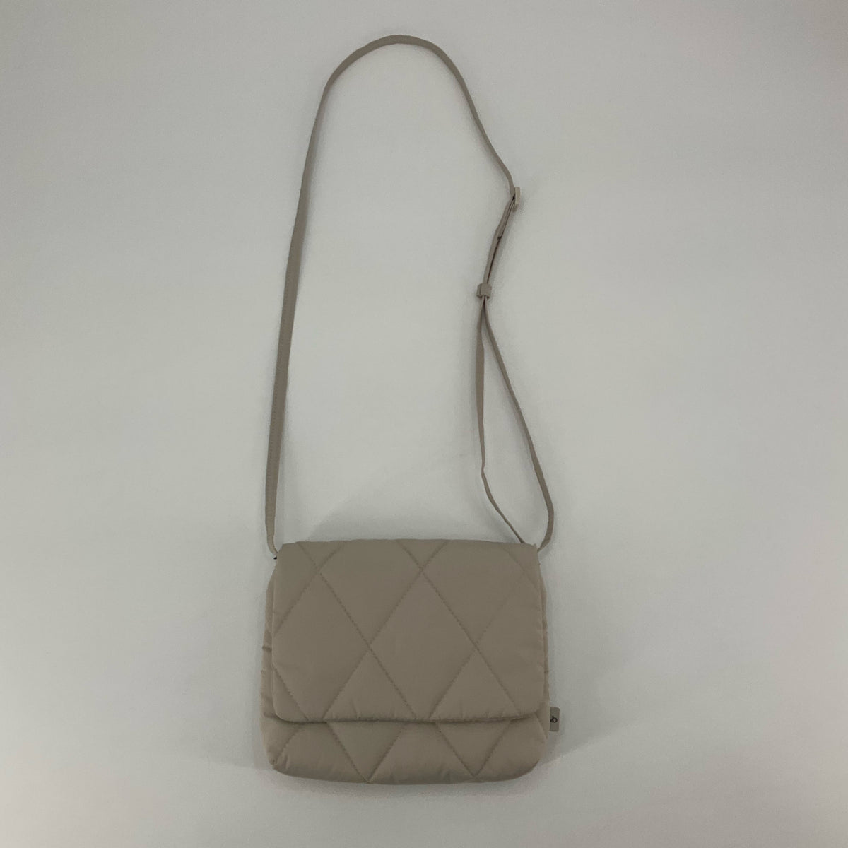 Vera Bradley Quilted Flap Crossbody Bag Beige Nylon Lightweight