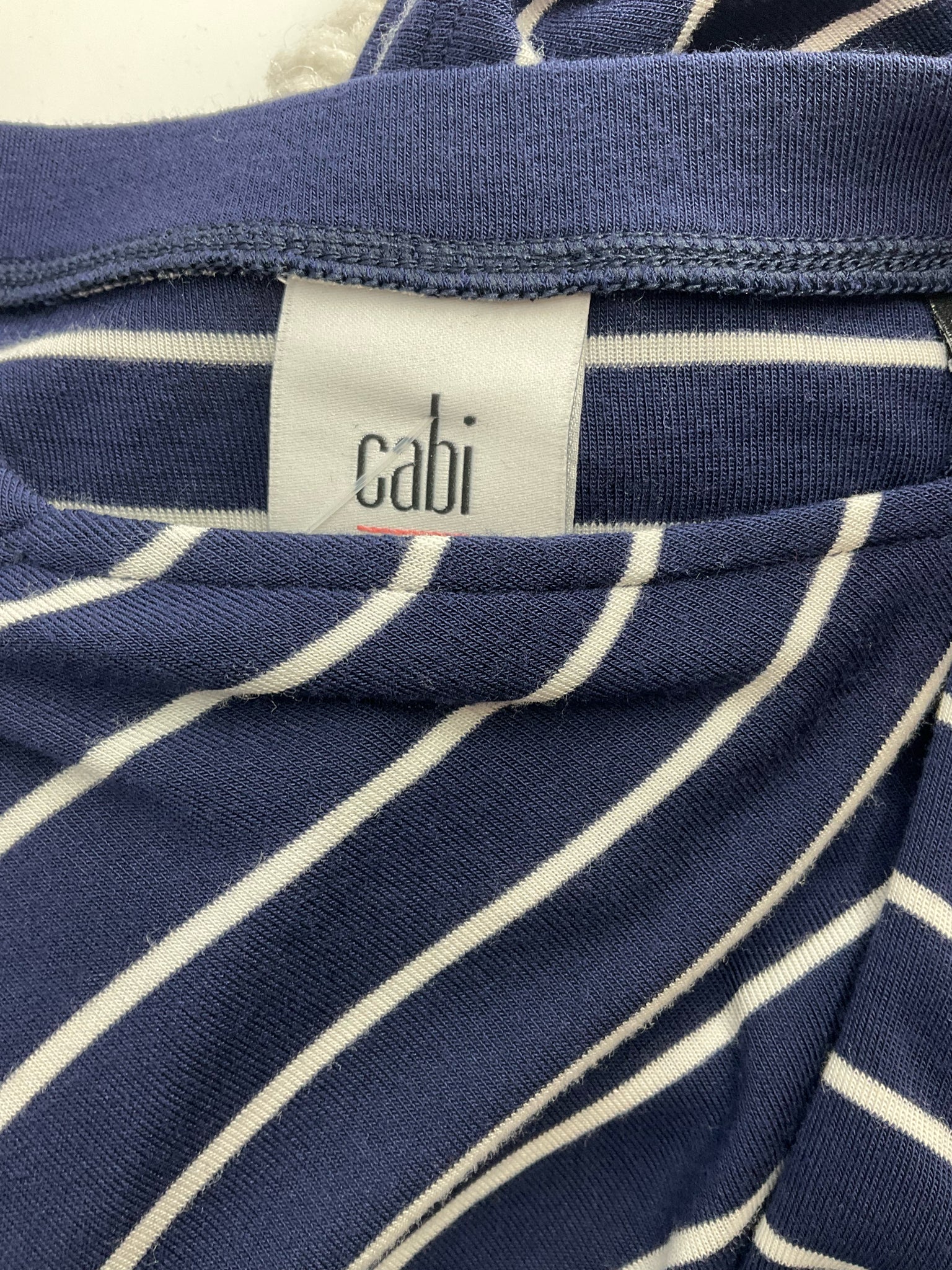 Cabi Navy/White Stripe Pre-Owned Ladies Casual Top - Size Small