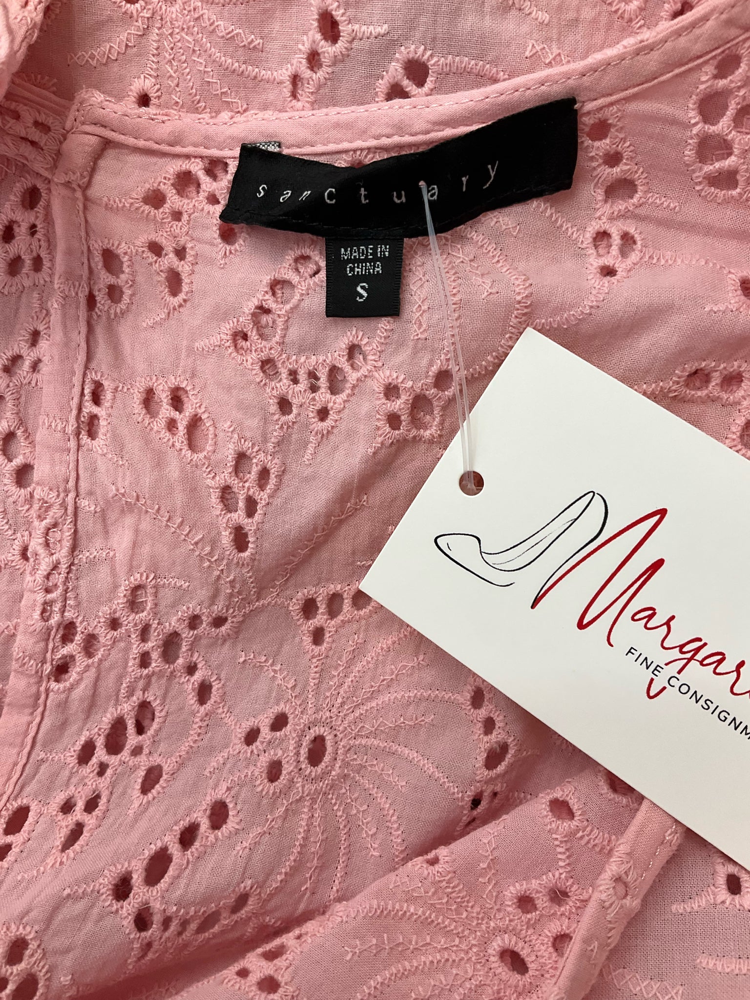 Sanctuary Pink Eyelet Pre-Owned Ladies Top - Size Small