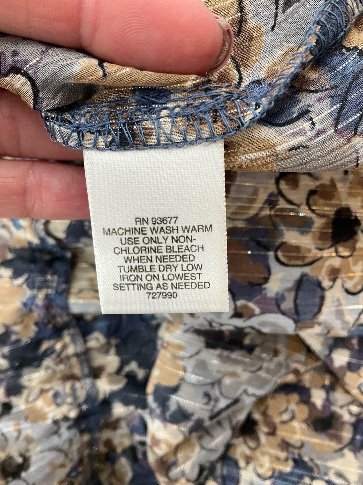 Liz Claiborne Brown/Blue Floral Pre-Owned Ladies Top - Size Medium - Margaret’s Fine Consignment