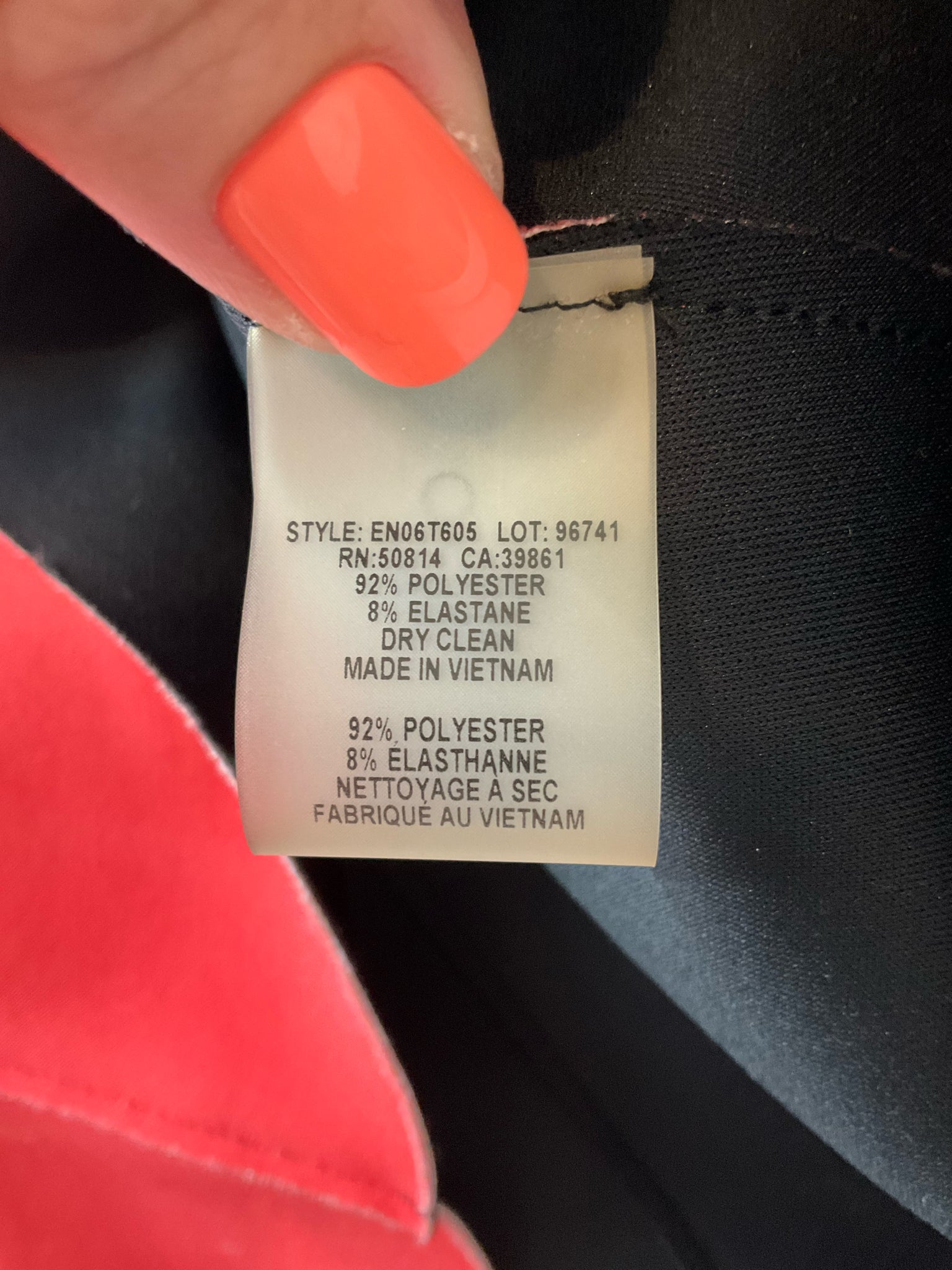 Tahari Red &amp; Black Ombré Colorblock Sheath Dress | Size 2