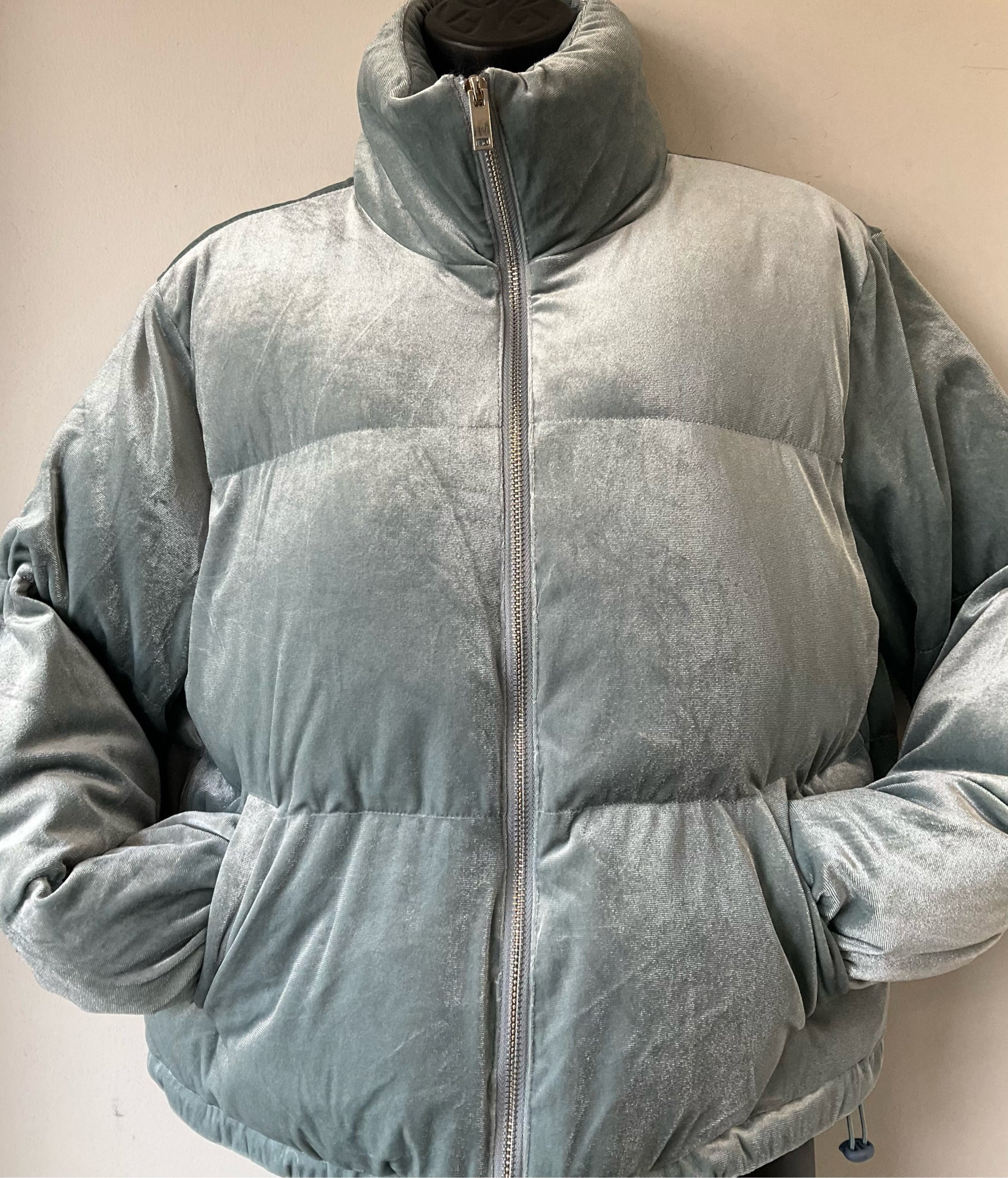 TCEC Aqua Velvet Puffer Jacket | Size Small