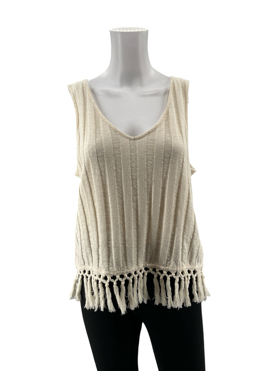 Eri + ali Cream Sleeveless Eri + ali Cream Macrame Fringe Boho Knit Tank Top Size Medium - Size M