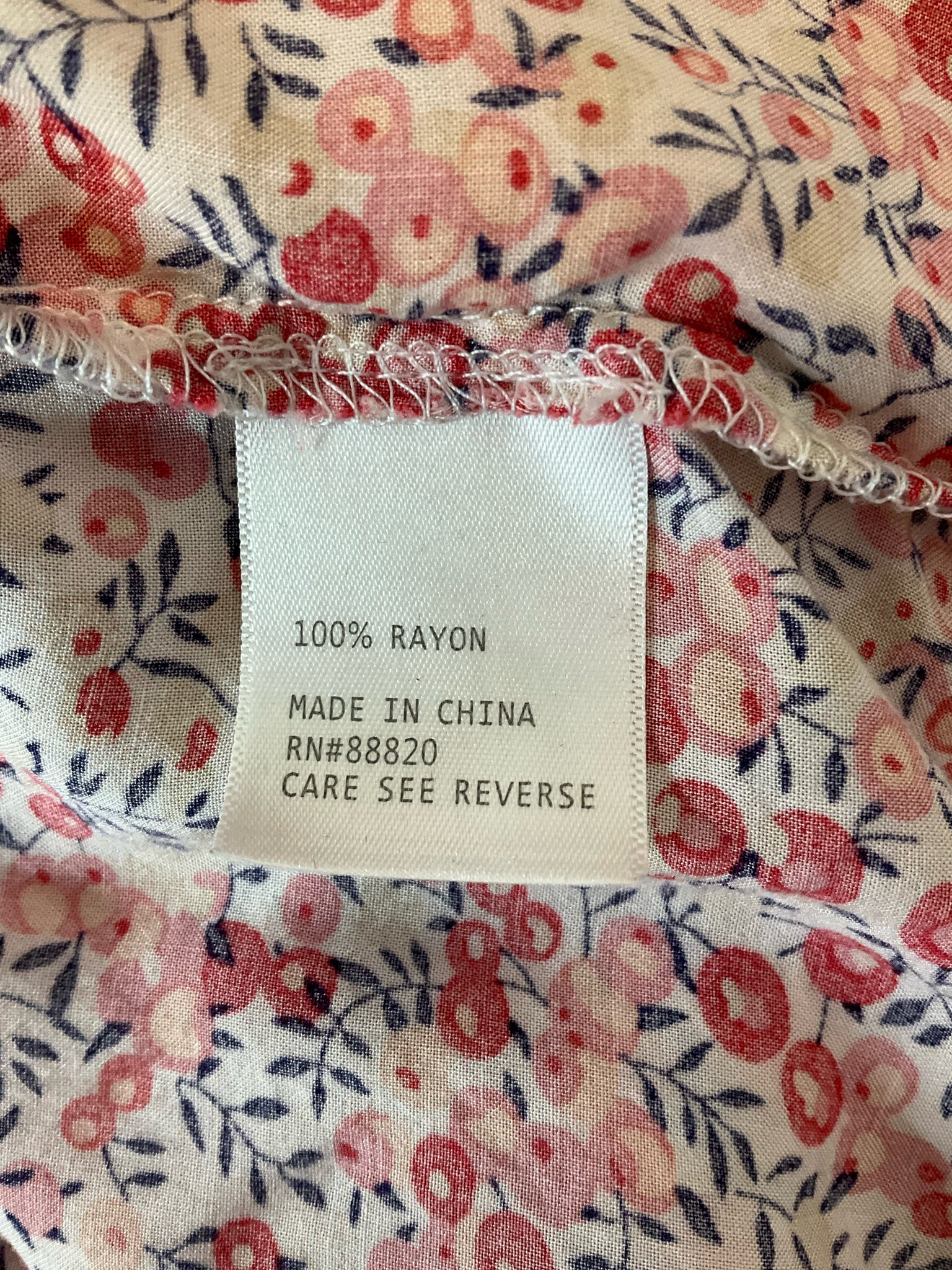 Soirée White/Orange 3/4 Sleeve by Daniel Rainn Floral Smocked Bishop Sleeve Blouse Size Medium - Size M