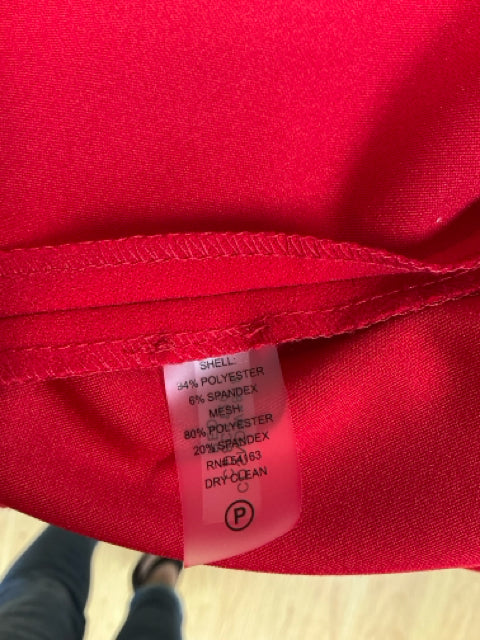 Calvin Klein Red Solid Pre-Owned Ladies Dress - Size 2