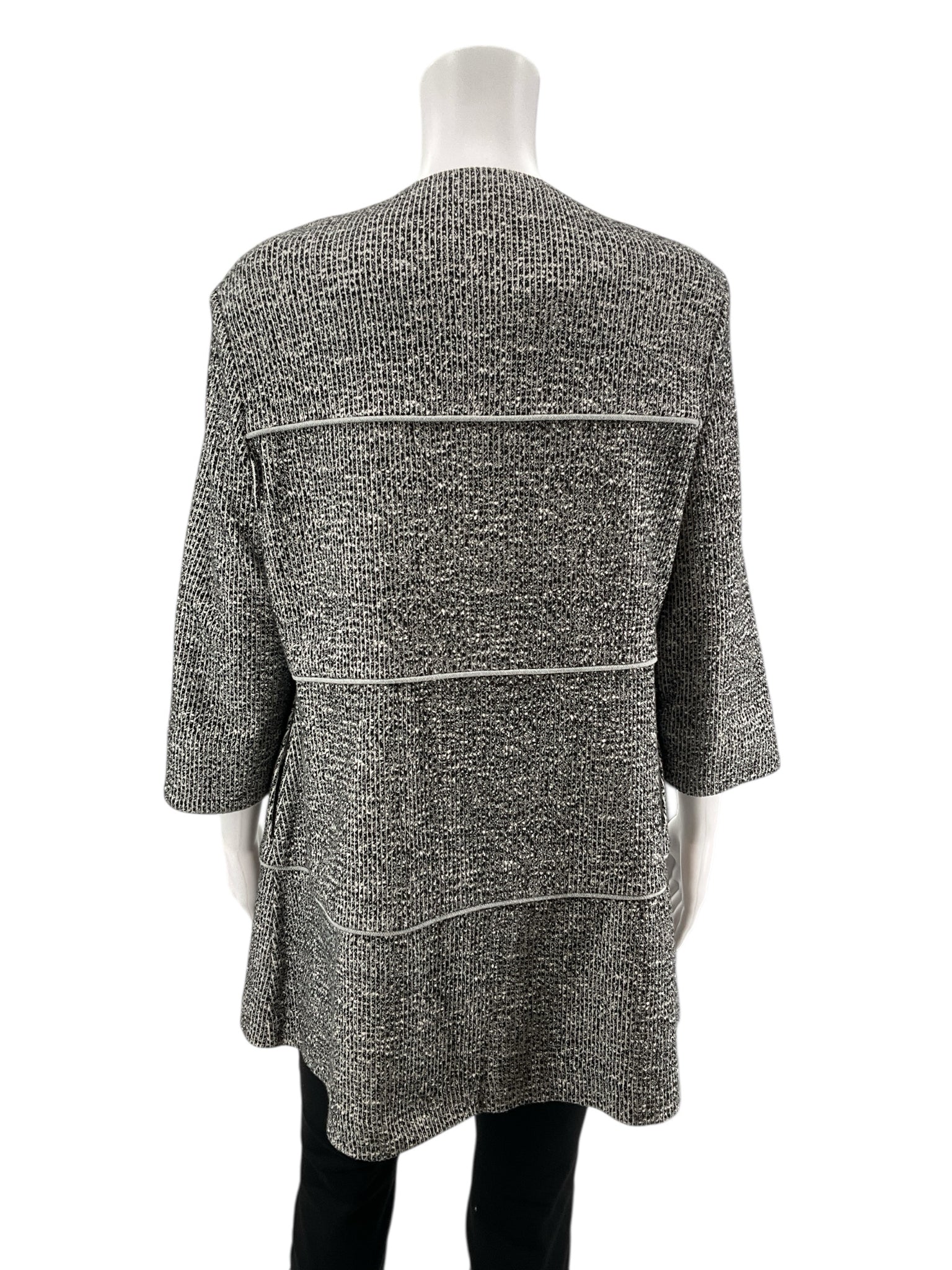 Cabi Black/White Solid Pre-Owned Ladies Jacket - Size Medium