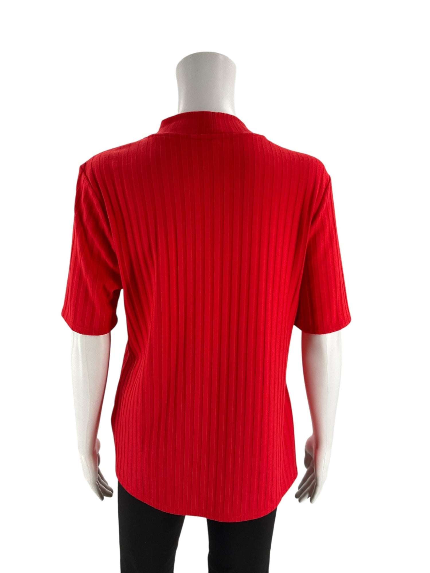 Riley &amp; Rae Red Ribbed Pre-Owned Ladies Top - Size Large - Margaret’s Fine Consignment