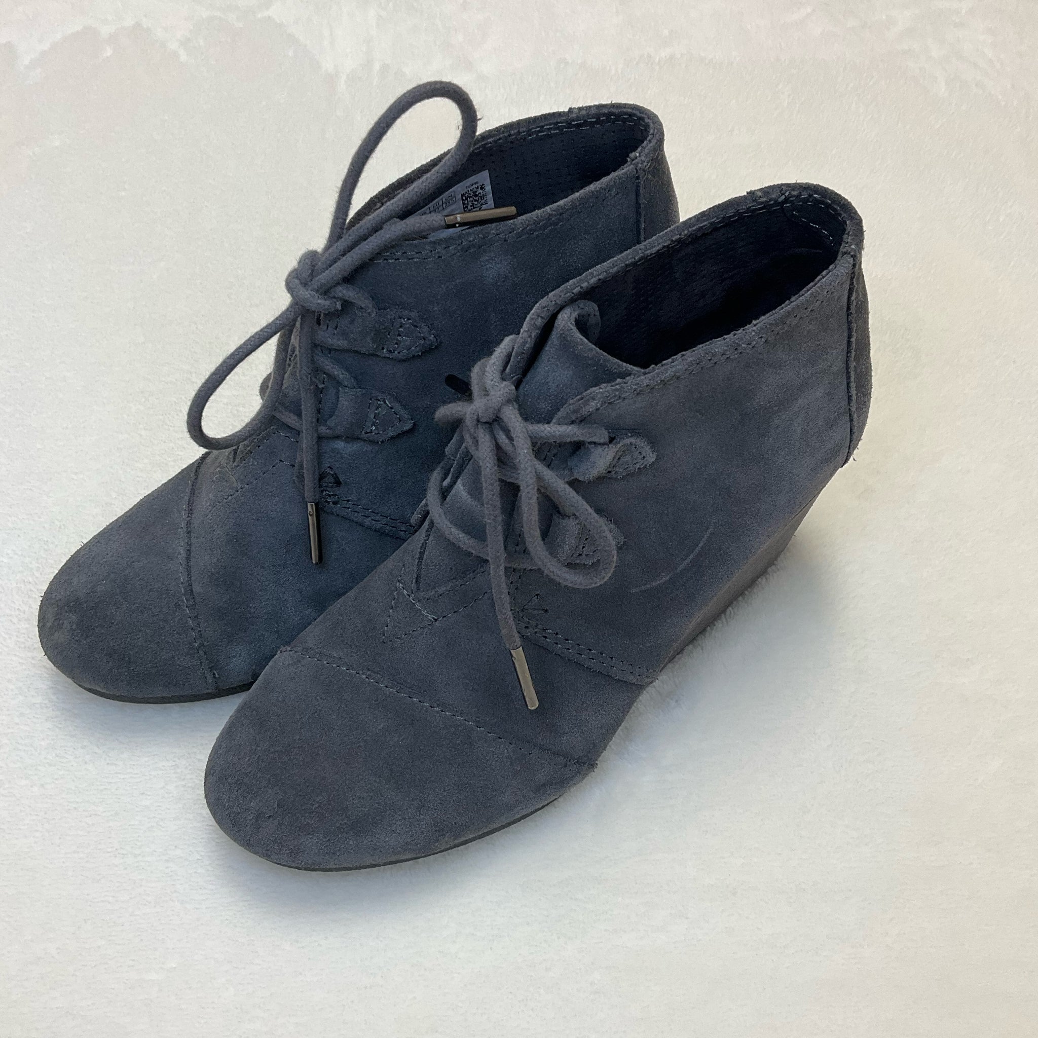 Toms Gray Suede Booties Size 6.5