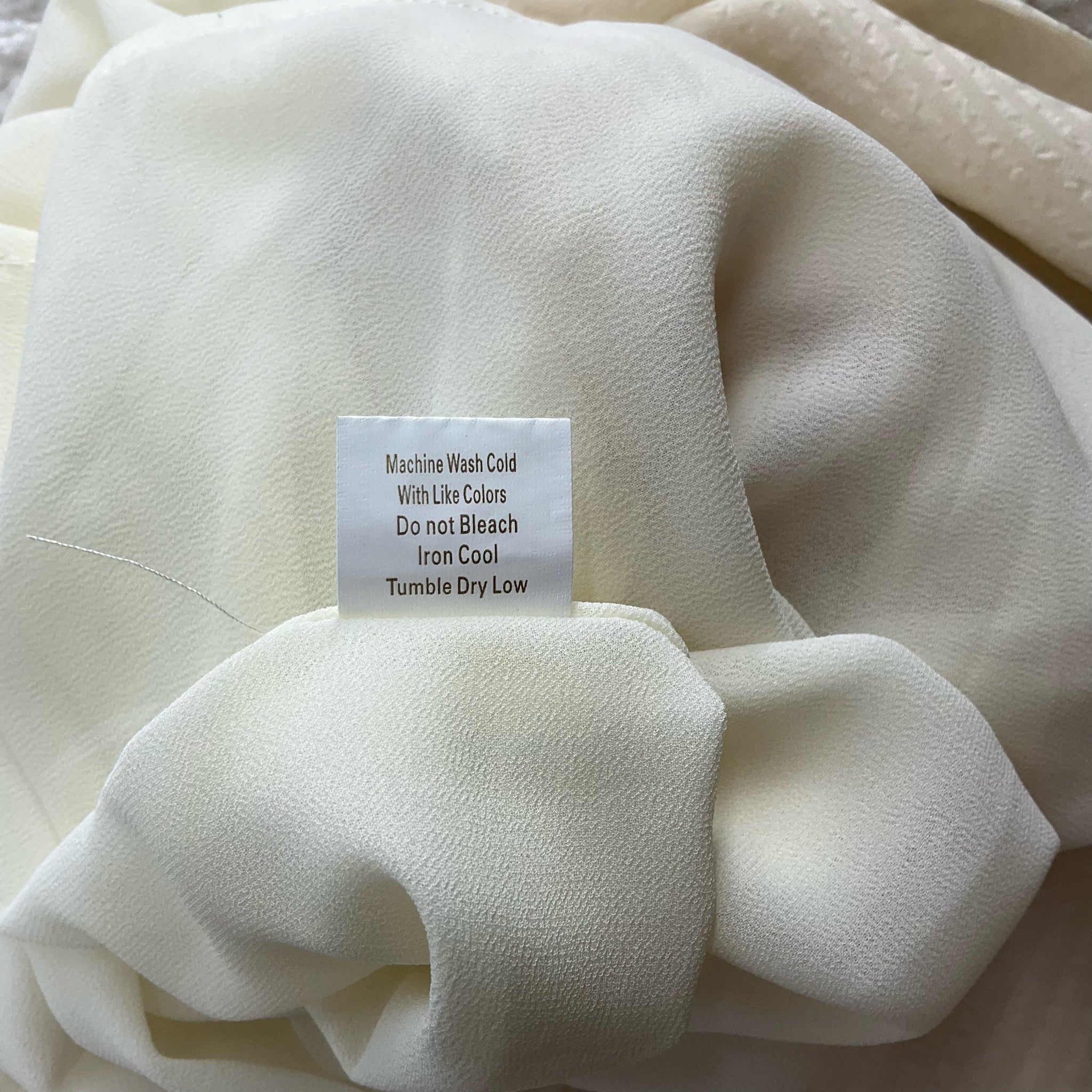 Julie Brown Cream Sheer Pre-Owned Ladies Top - Size 4 - Margaret’s Fine Consignment