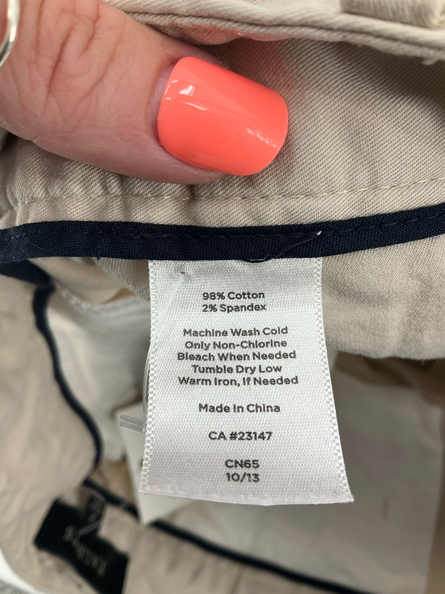 Talbots Khaki Chino, Mid Rise, Walking Shorts Size 2 Khaki Solid Shorts - Size 2