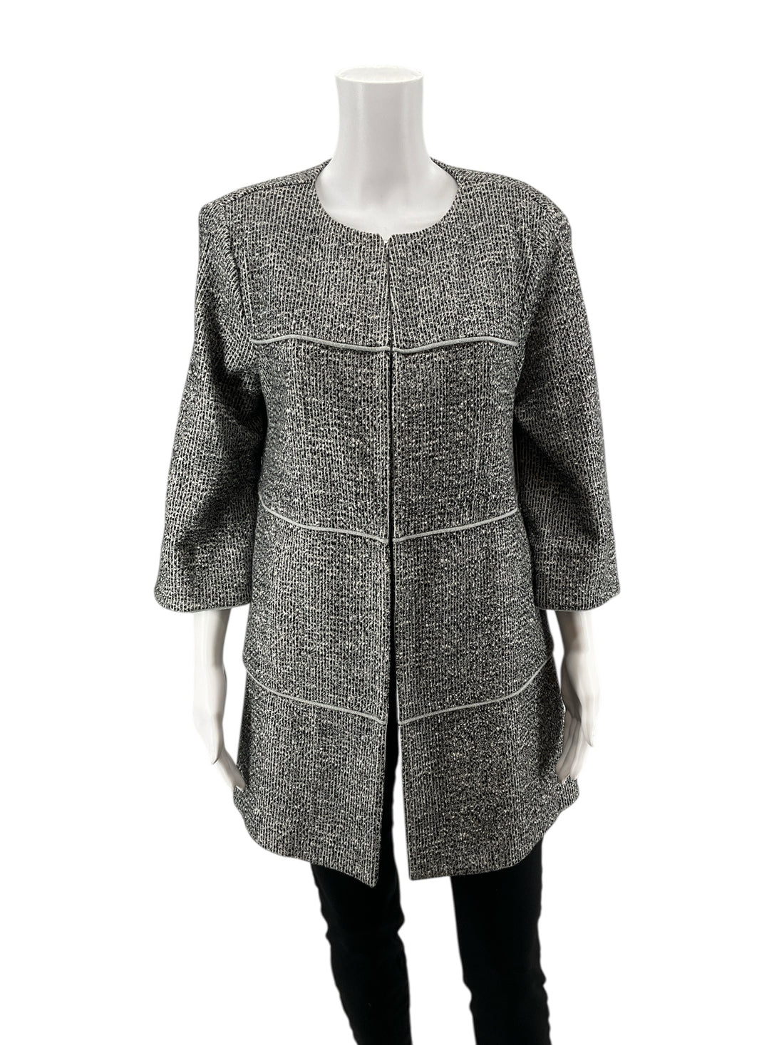 Cabi Black/White Solid Pre-Owned Ladies Jacket - Size Medium