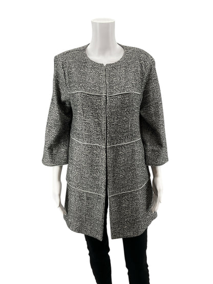 Cabi Black/White Solid Pre-Owned Ladies Jacket - Size Medium