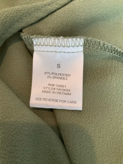 Olive + Oak Olive Green Crepe Cap Sleeve Blouse Top Size Small - ONLINE ONLY