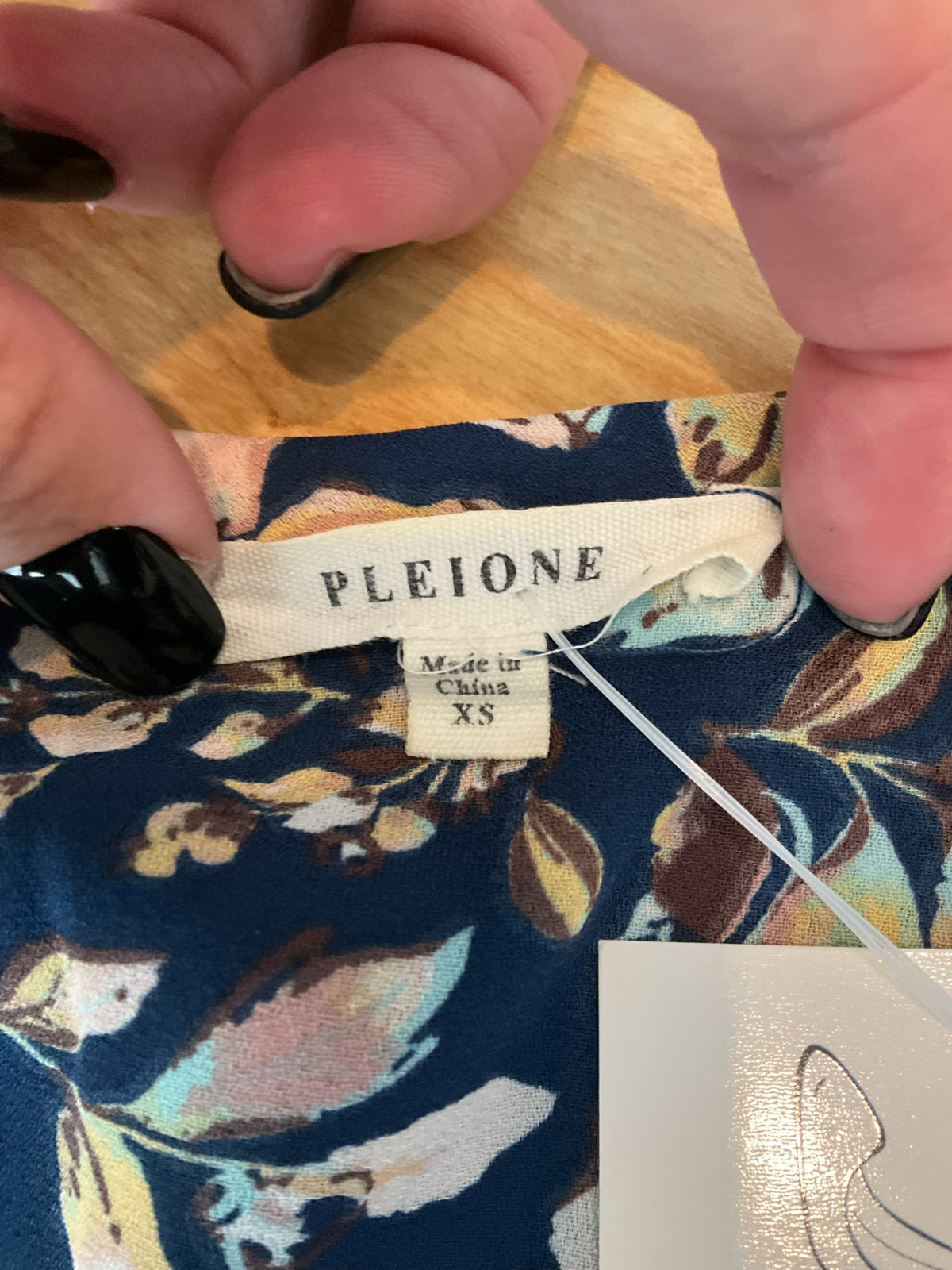 Pleione Floral Flutter Sleeve Blouse Navy &amp;amp; Blush Size XS - Downstairs