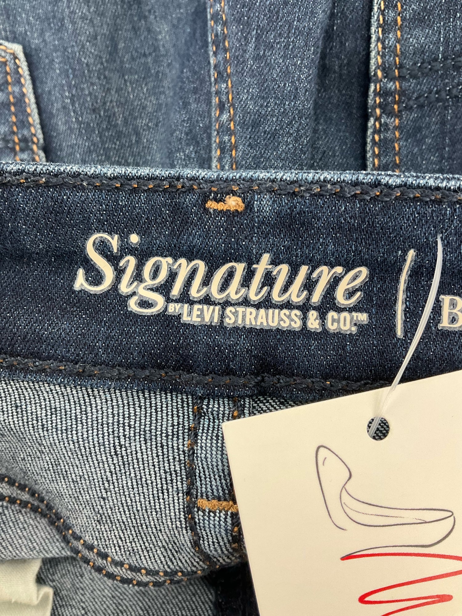 Signature by Levi Strauss &amp; Co. Modern Mom Bermuda Shorts Size 12
