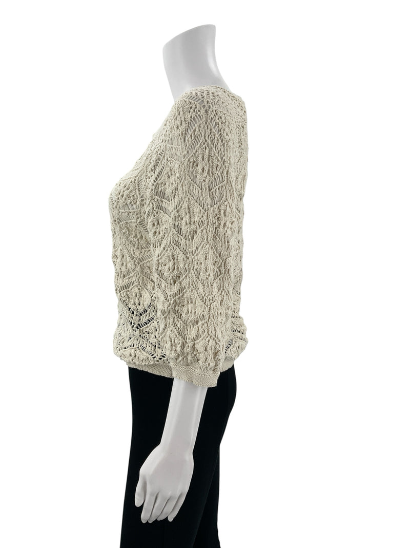 Simply Vera Cream Crochet Pre-Owned Ladies Top - Size XS - Margaret’s Fine Consignment