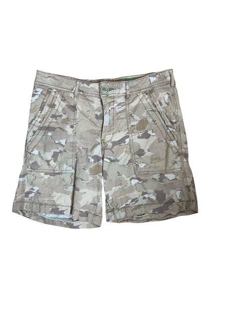 Anthropologie Pilcro Serif High-Rise Tan Camo Cutoff Shorts | Size 6
