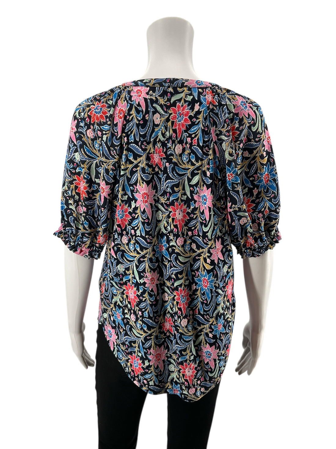 Loft Navy/Red/Tan Floral Pre-Owned Ladies Casual Top - Medium Petite