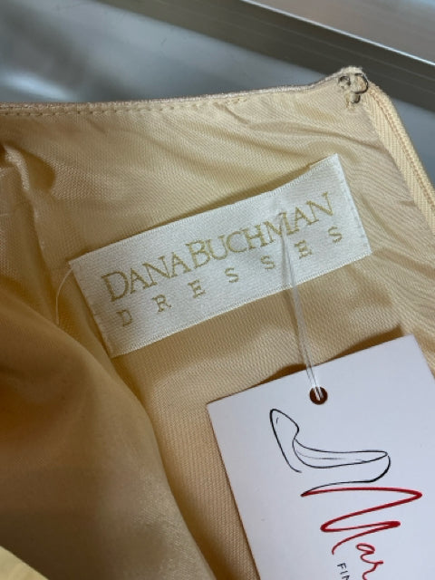 Dana Buchman Champagne Solid Pre-Owned Ladies Dress - Size 4