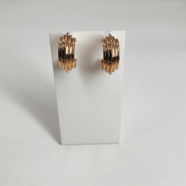 Pre-owned Luxora London Ribbed Layered Huggie Hoop Earrings - Rose Gold Tone