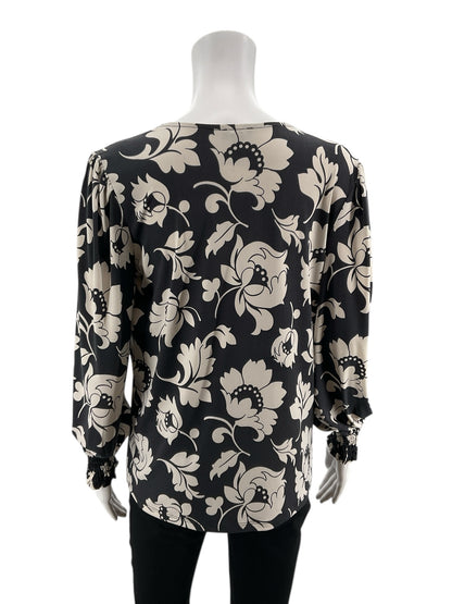 Ann Taylor Gray/Cream Floral Pre-Owned Ladies Top - Size Medium Petite - Margaret’s Fine Consignment