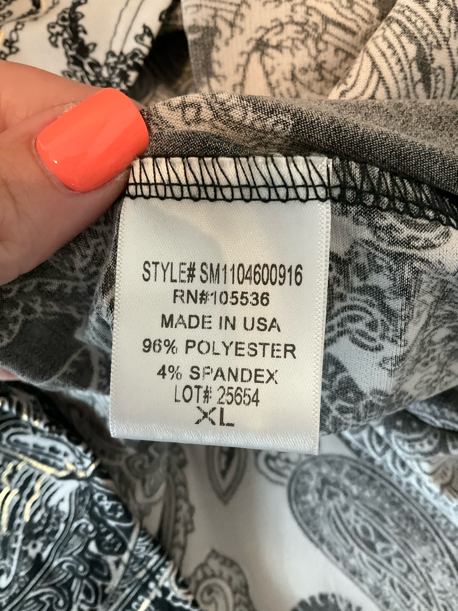 Travel Elements Paisley Print Tunic Top Black White Gold 3/4 Sleeve XL